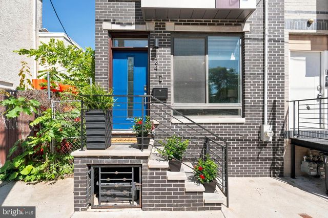 1241 N 19TH ST, Philadelphia, PA 19121