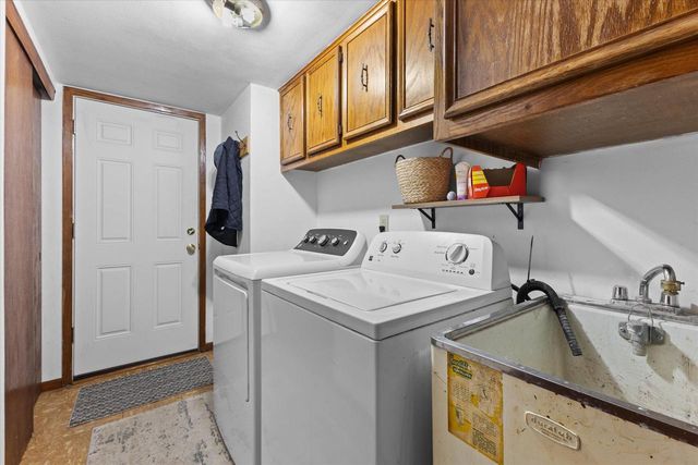 1721 Wiese LANE, Mount Pleasant, WI 53406