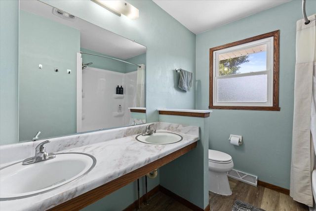 1721 Wiese LANE, Mount Pleasant, WI 53406