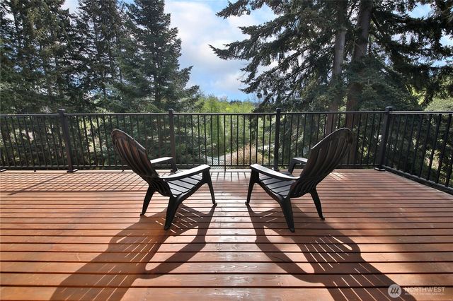 5639 Morningtown Place, Freeland, WA 98249