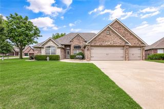 6525 Hearth Bay, Rogers, AR 72758