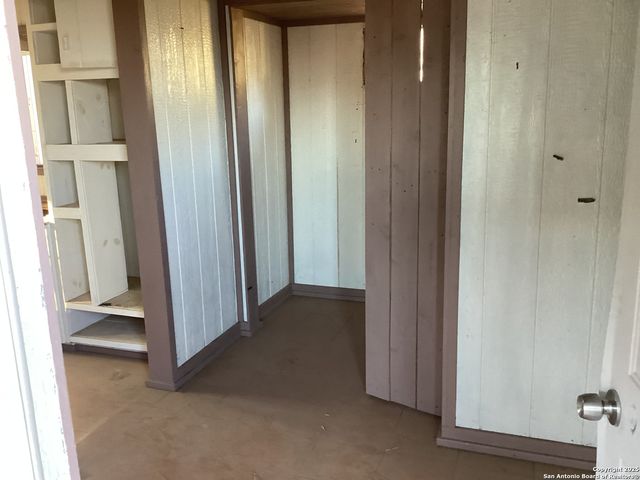 52 Beach Shore, Bandera, TX 78003