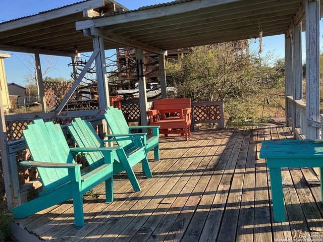 52 Beach Shore, Bandera, TX 78003