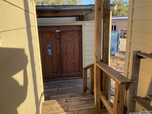 52 Beach Shore, Bandera, TX 78003