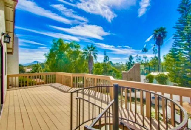 11525 Eaglesview Court, San Diego, CA 92127