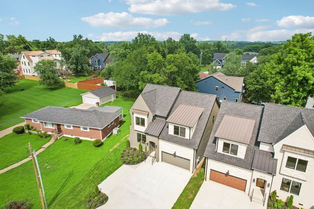 2814 Harriette Ct, Nashville, TN 37206