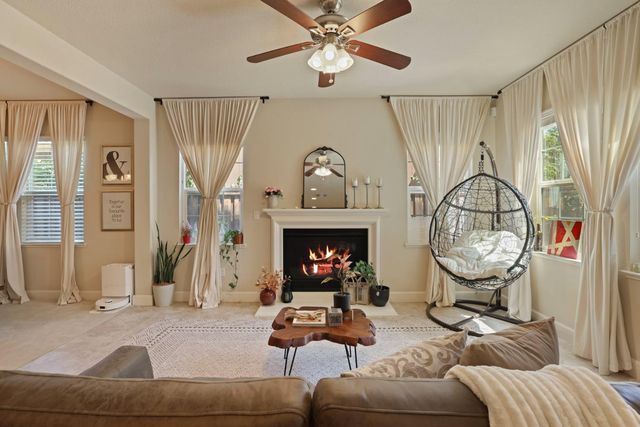 566 W Bonaventure Ave, Mountain House, CA 95391