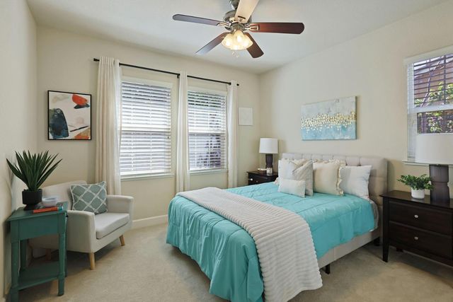 566 W Bonaventure Ave, Mountain House, CA 95391