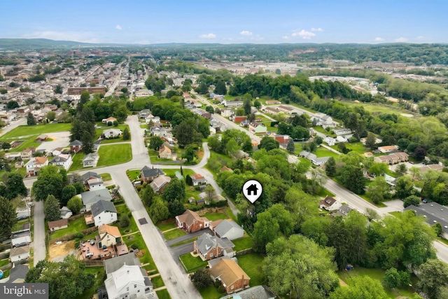 1410 W LOCUST ST, York, PA 17404