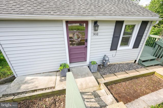1410 W LOCUST ST, York, PA 17404