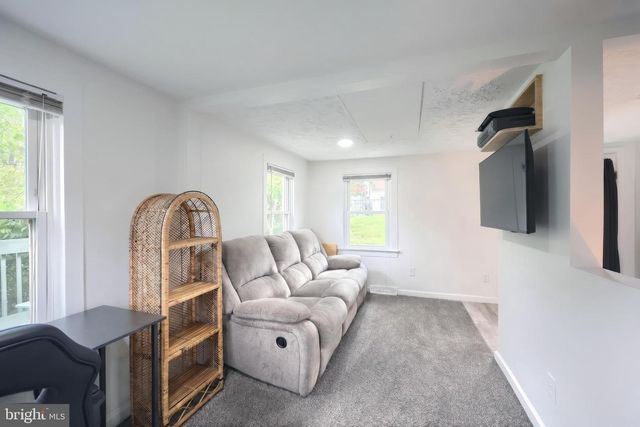 1410 W LOCUST ST, York, PA 17404