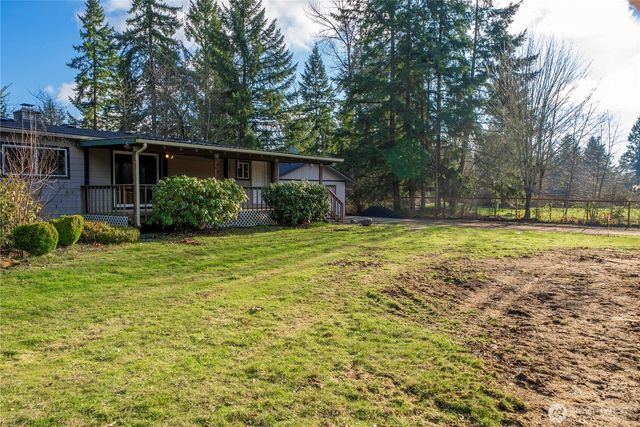 733 Tipsoo Loop S, Rainier, WA 98576