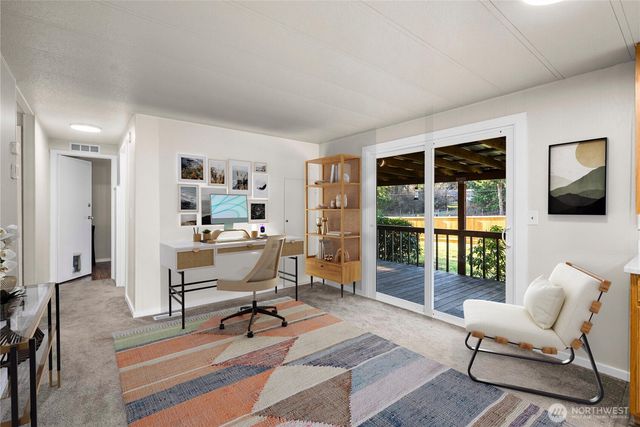 733 Tipsoo Loop S, Rainier, WA 98576