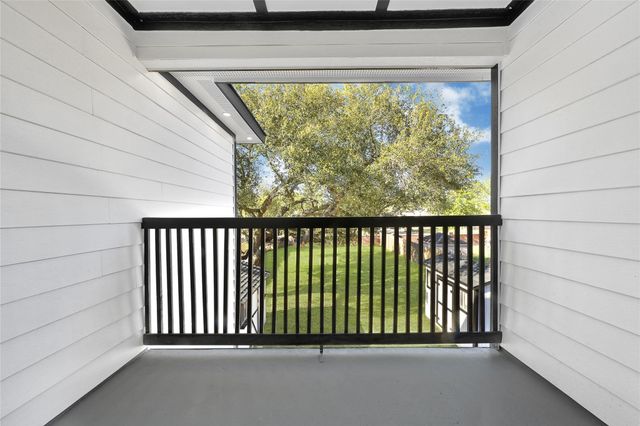 9026 Lawncliff Lane, Houston, TX 77040