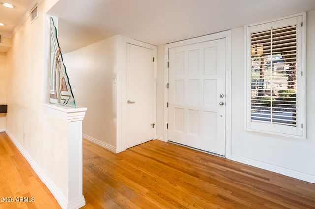 9640 N 18TH Street, Phoenix, AZ 85020