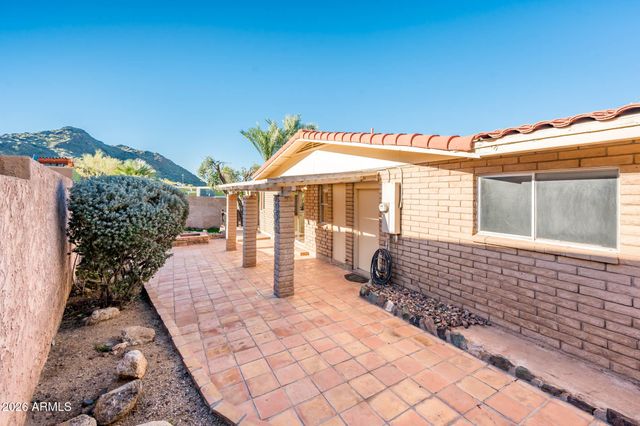 9640 N 18TH Street, Phoenix, AZ 85020