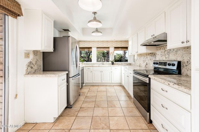 9640 N 18TH Street, Phoenix, AZ 85020