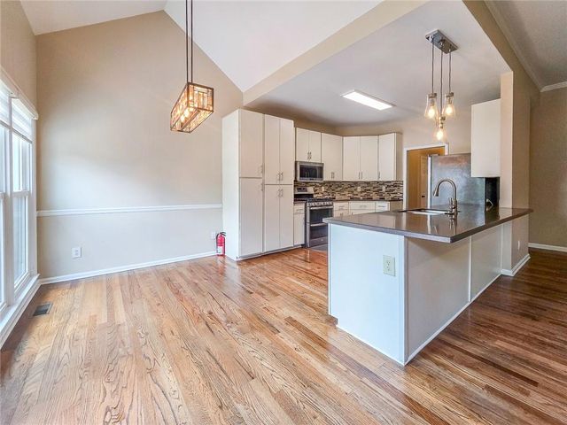 1475 Barrett Place Lane, Lawrenceville, GA 30043