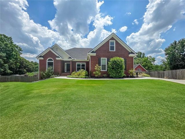 1475 Barrett Place Lane, Lawrenceville, GA 30043