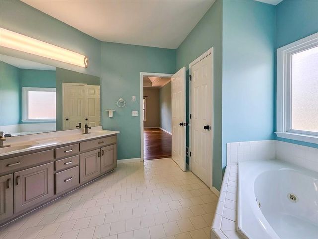 1475 Barrett Place Lane, Lawrenceville, GA 30043