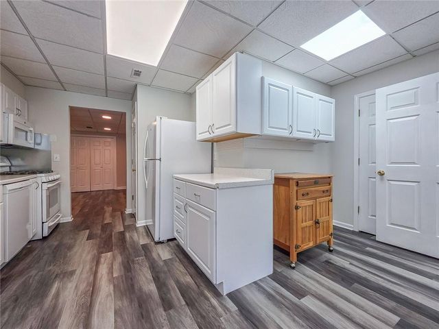 1475 Barrett Place Lane, Lawrenceville, GA 30043