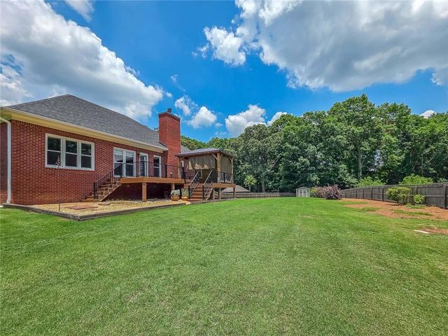 1475 Barrett Place Lane, Lawrenceville, GA 30043