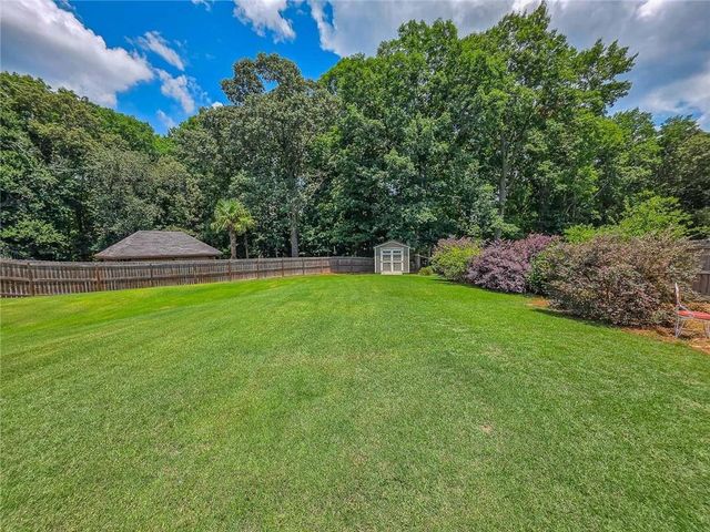 1475 Barrett Place Lane, Lawrenceville, GA 30043