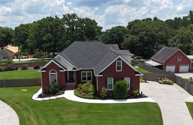 1475 Barrett Place Lane, Lawrenceville, GA 30043