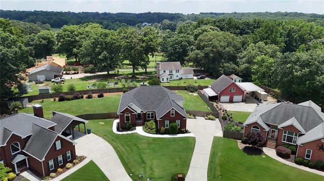 1475 Barrett Place Lane, Lawrenceville, GA 30043
