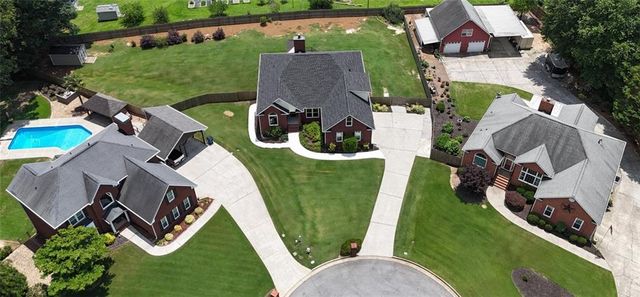 1475 Barrett Place Lane, Lawrenceville, GA 30043