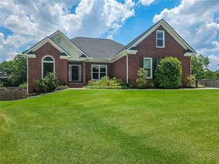 1475 Barrett Place Lane, Lawrenceville, GA 30043