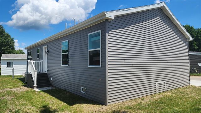 4662 Circle Inn Drive 17, Shelbyville, MI 49344