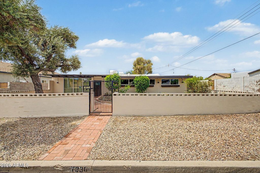 7836 N 13TH Street, Phoenix, AZ 85020 — photo 2