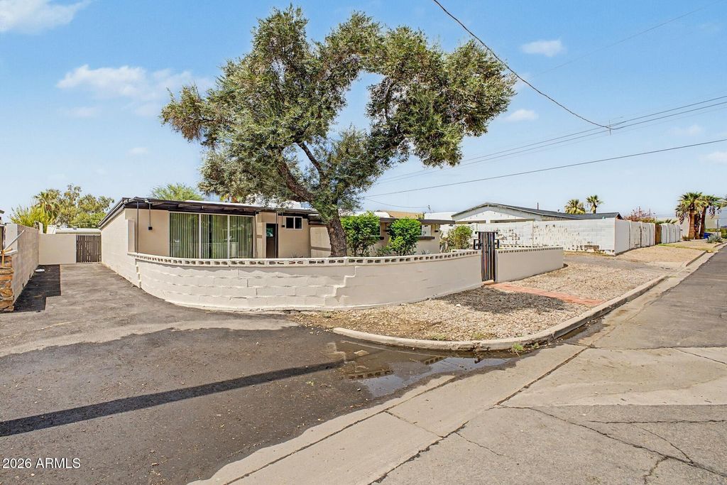 7836 N 13TH Street, Phoenix, AZ 85020 — photo 3