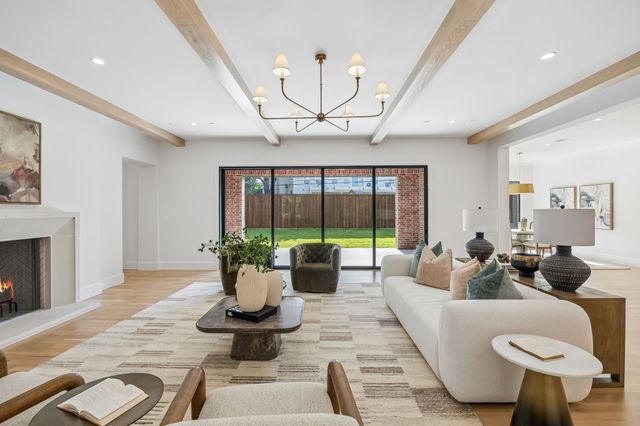 10148 Hedgeway Drive, Dallas, TX 75229