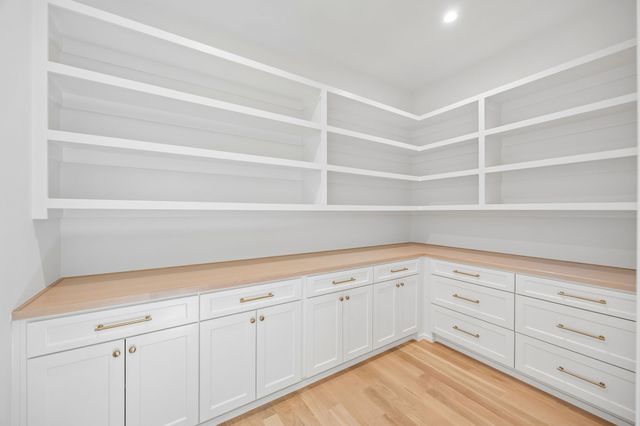 10148 Hedgeway Drive, Dallas, TX 75229
