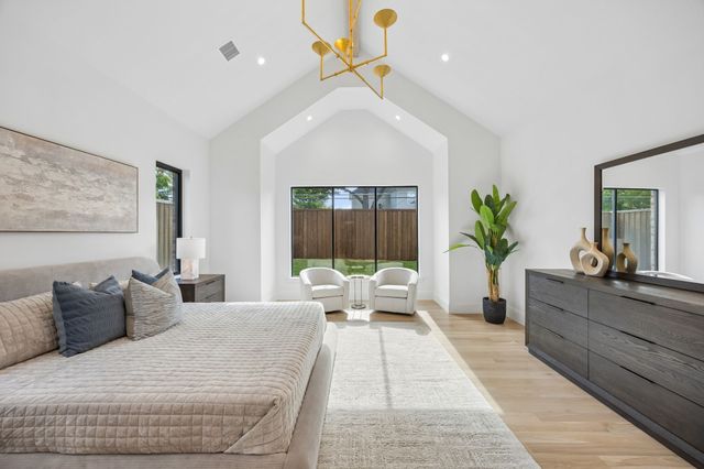 10148 Hedgeway Drive, Dallas, TX 75229