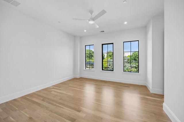 10148 Hedgeway Drive, Dallas, TX 75229