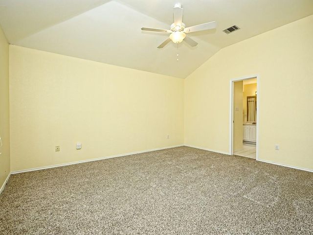 7423 Dallas DR, Austin, TX 78729