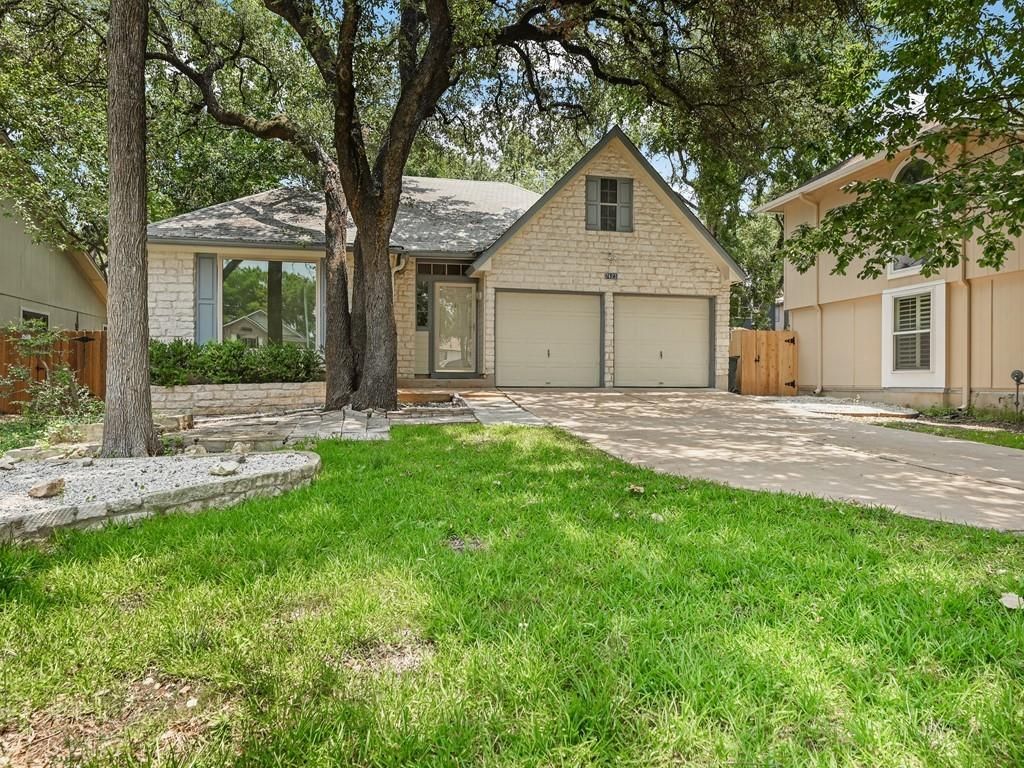 7423 Dallas DR, Austin, TX 78729