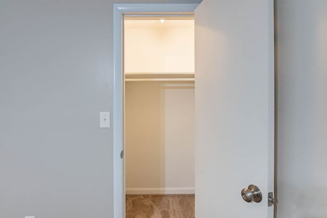 104 Evanmeade Dr, Smyrna, TN 37167