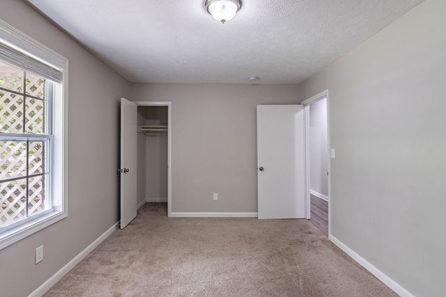 104 Evanmeade Dr, Smyrna, TN 37167