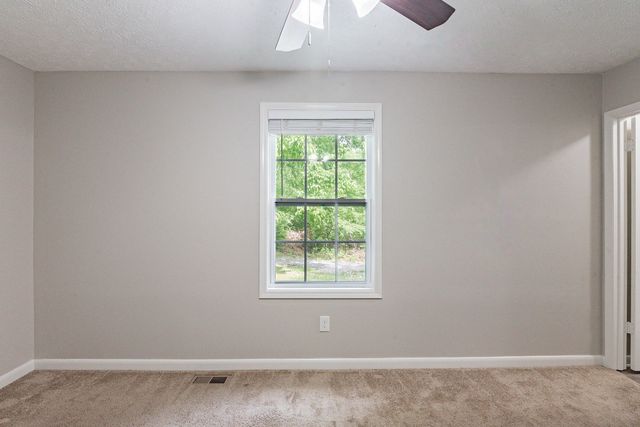 104 Evanmeade Dr, Smyrna, TN 37167