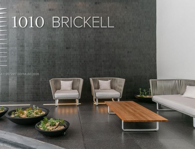 1010 Brickell Ave 3410, Miami, FL 33131