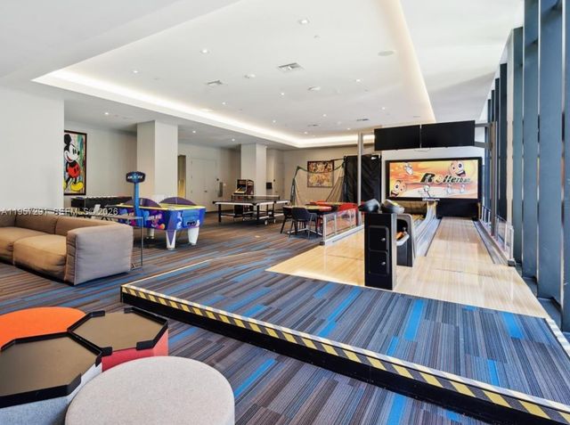 1010 Brickell Ave 3410, Miami, FL 33131