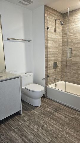 1010 Brickell Ave 3410, Miami, FL 33131