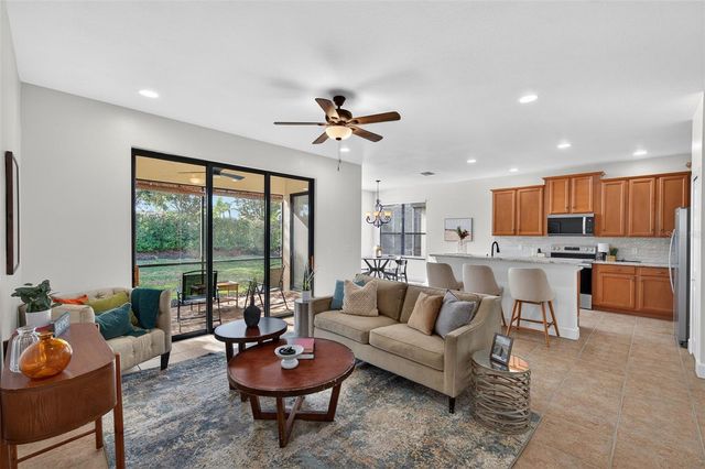 128 SILVER FALLS DRIVE, Apollo Beach, FL 33572