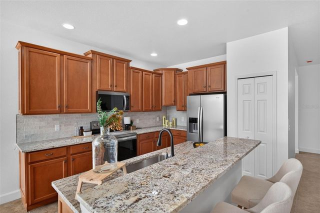 128 SILVER FALLS DRIVE, Apollo Beach, FL 33572