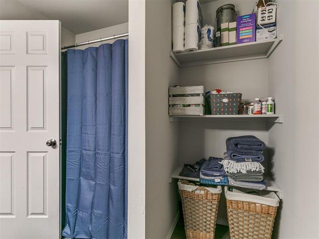 488 Fox Den Drive, Newcastle, OK 73065