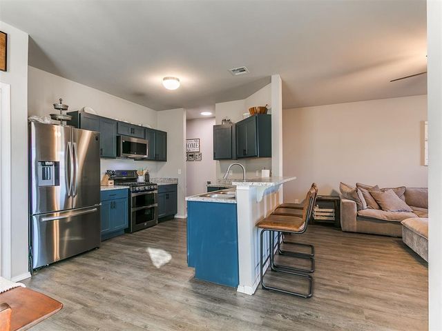 488 Fox Den Drive, Newcastle, OK 73065